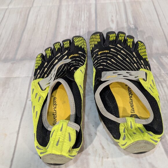 Vibram Men's Five-Fingers Black Yellow SeeYa Barefoot Running Shoes - Picture 3 of 5